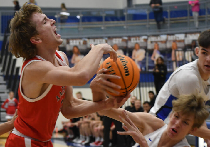 Valley Top 5 Teams start region play in the new year News, Sports